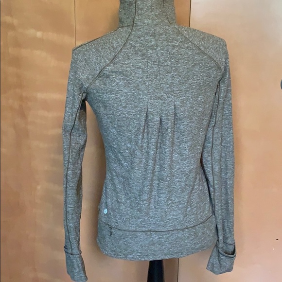 Lululemon 1/4 zip pullover. Super soft. Army green - Picture 2 of 6
